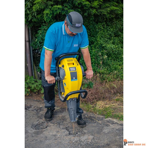 atlascopco/Atlas_Copco_8318070101_8318070105_8318070109_9_Cobra-PROe-portrait-close