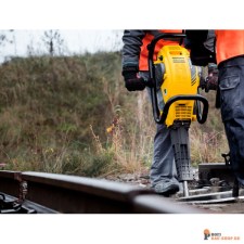 atlascopco/Atlas_Copco_8318070111_8318070115_8318070119_8318070121_6_CobraTTetamping004