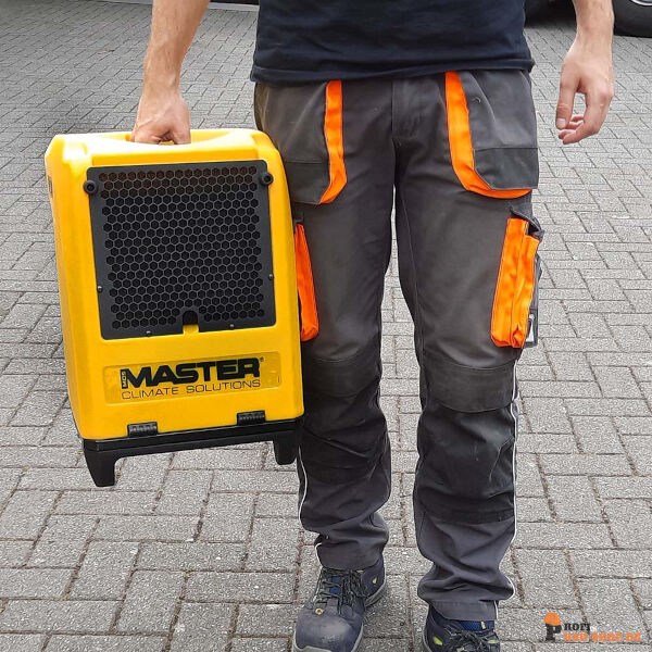 master/2000040-Master-DHP20-USE